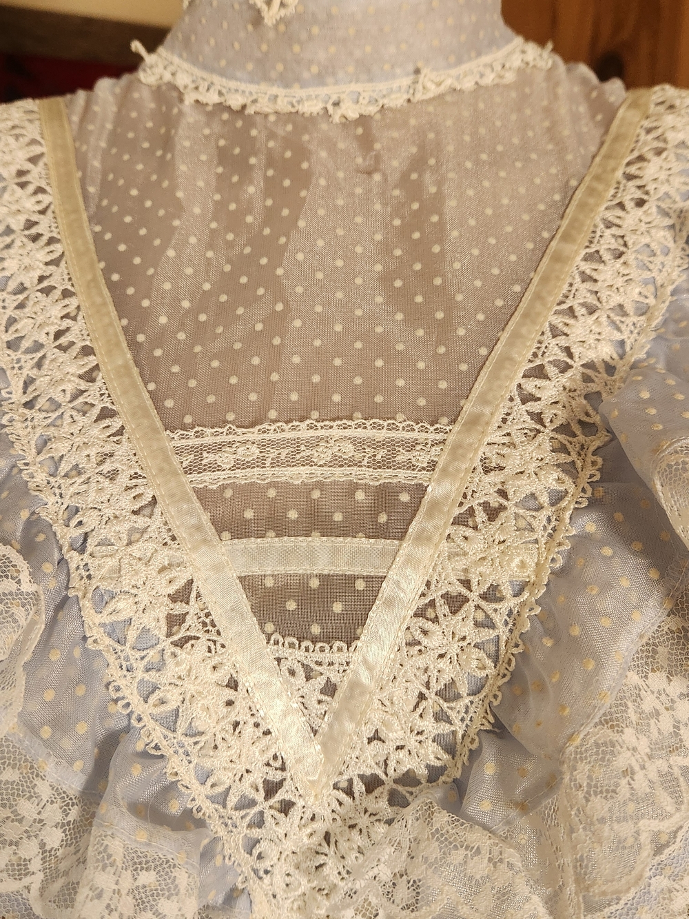 Vtg Gunne Sax Light Blue Dotted Swiss Prairie Maxi Dress | XS | Near Mint - Picture 7 of 12